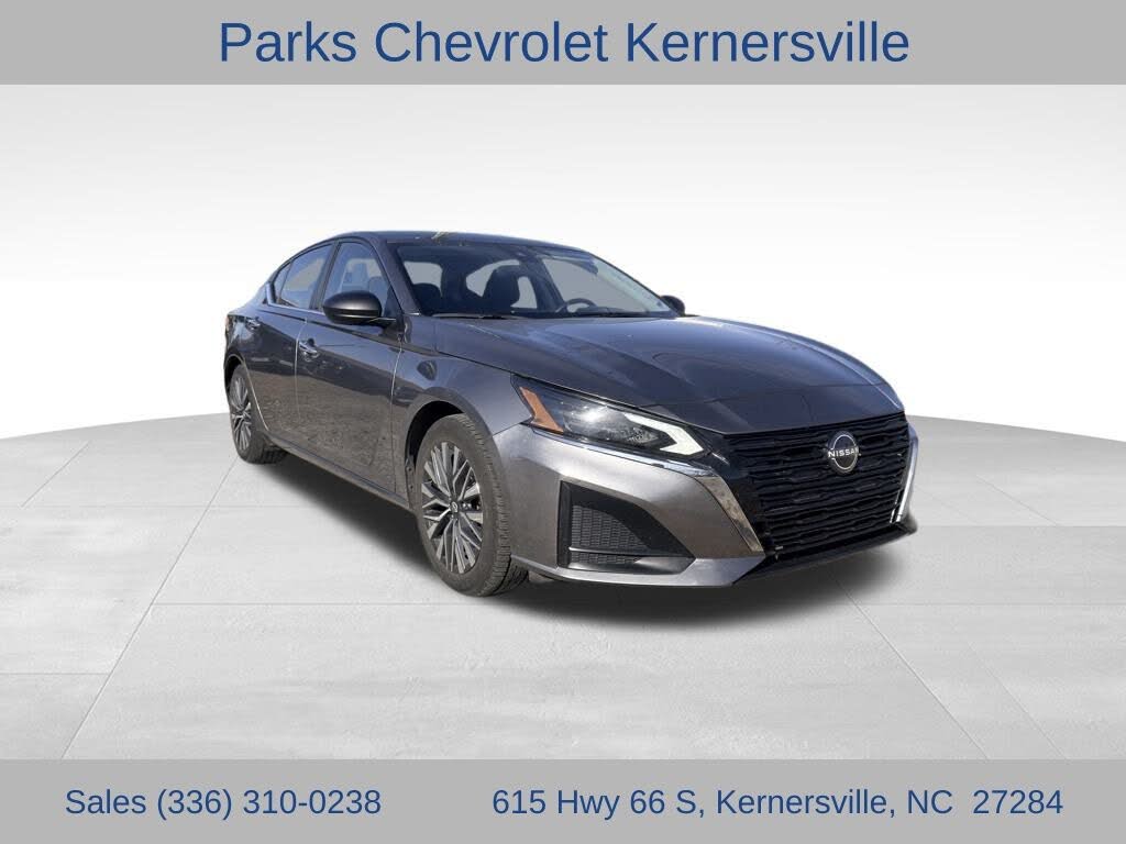 2024 Nissan Altima 2.5 SV FWD