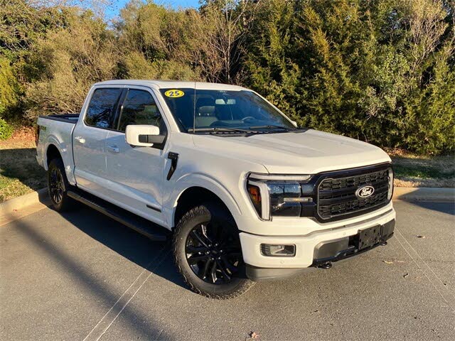 2025 Ford F-150 Lariat SuperCrew 4WD