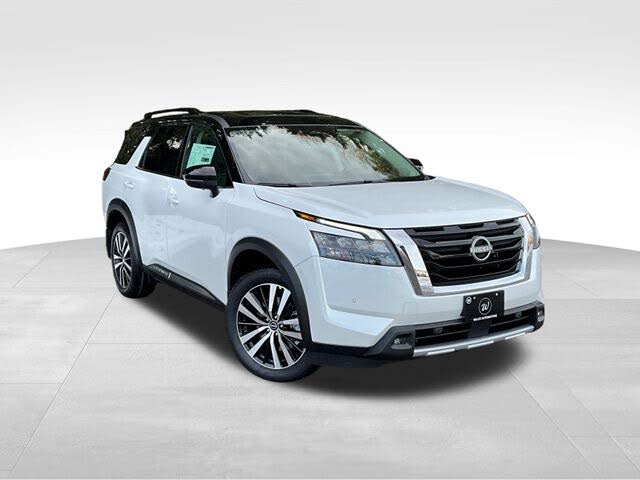2025 Nissan Pathfinder Platinum 4WD