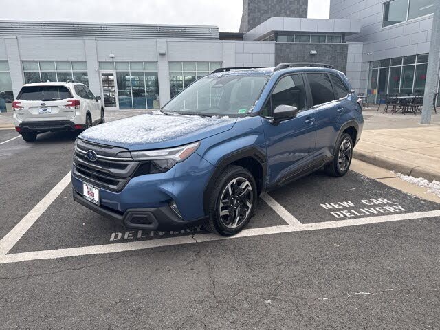 2025 Subaru Forester Limited Crossover AWD