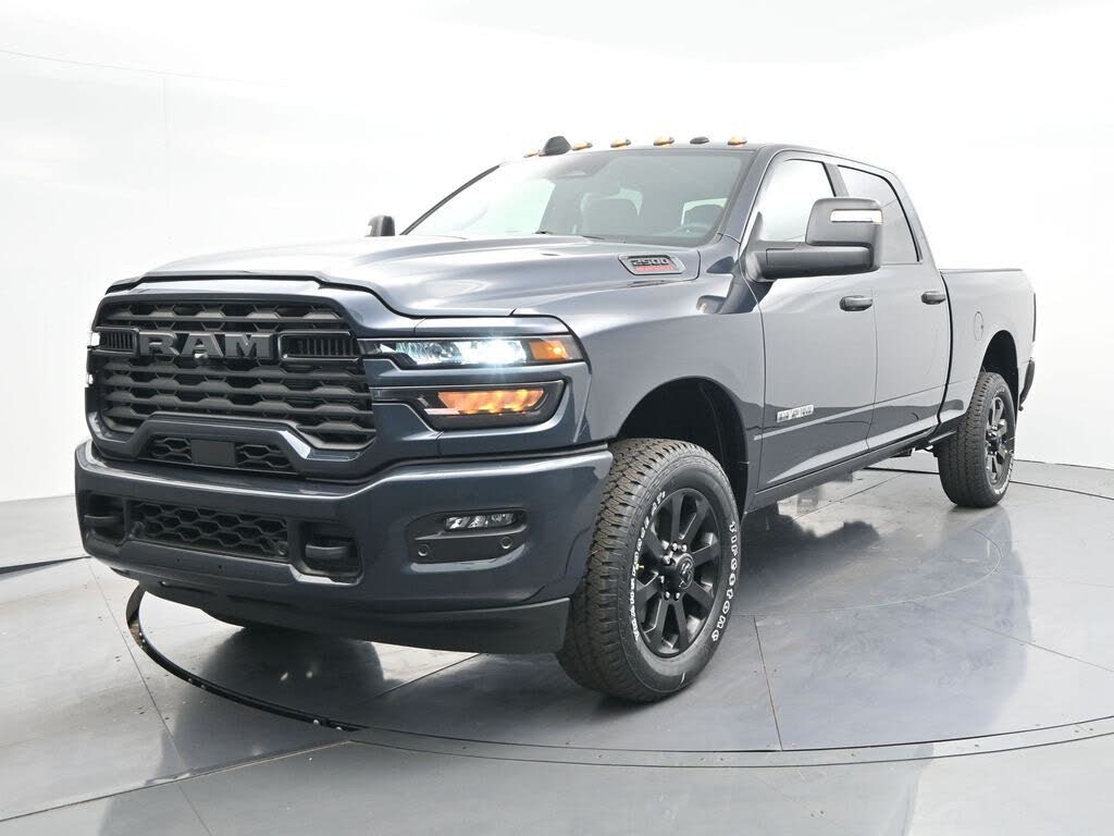 2026 RAM 2500 Big Horn Crew Cab 4WD