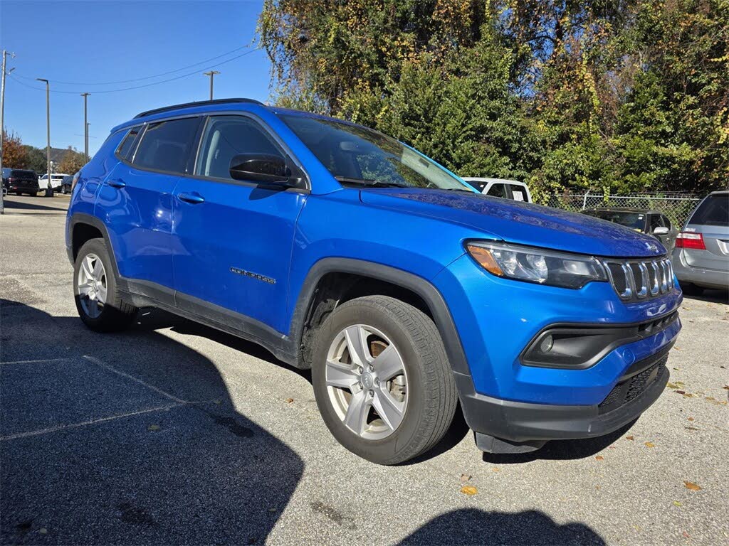 2022 Jeep Compass Latitude 4WD