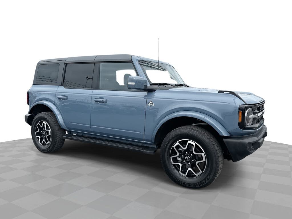 2024 Ford Bronco Outer Banks 4-Door 4WD