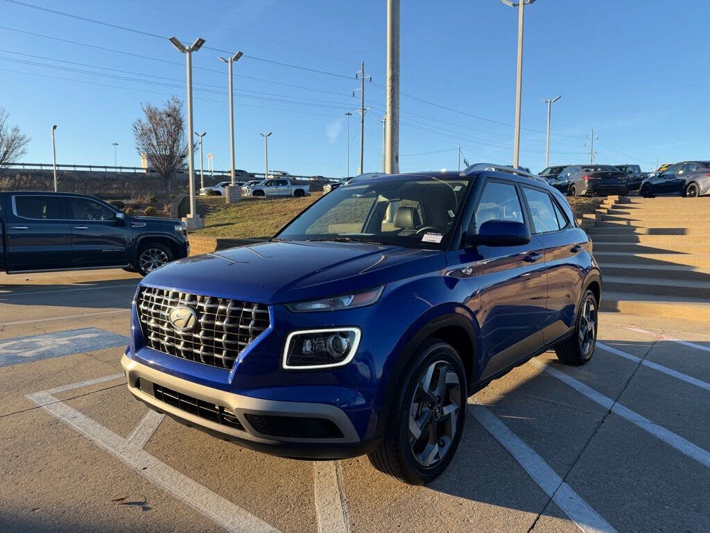2024 Hyundai Venue Limited FWD
