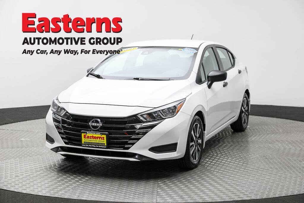 2024 Nissan Versa S FWD