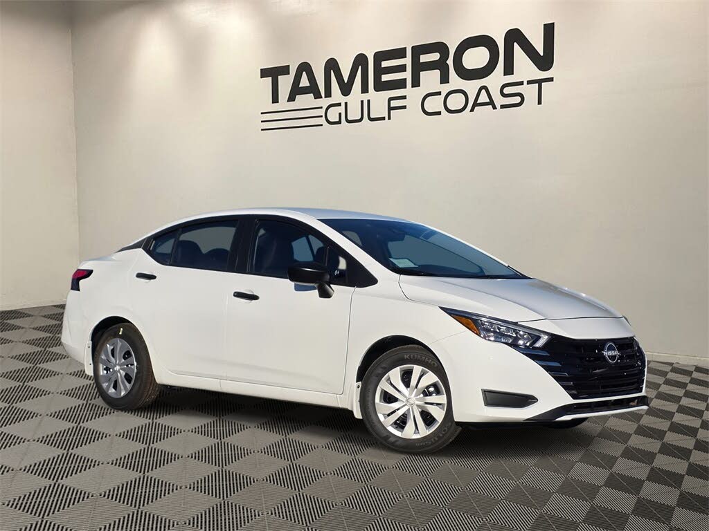 2025 Nissan Versa S FWD