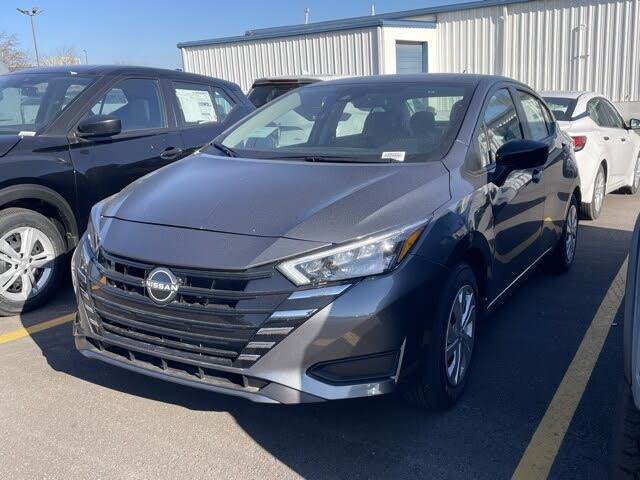 2025 Nissan Versa S FWD