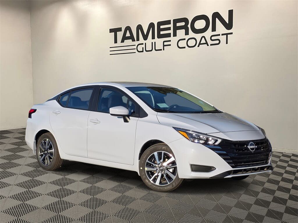 2025 Nissan Versa SV FWD