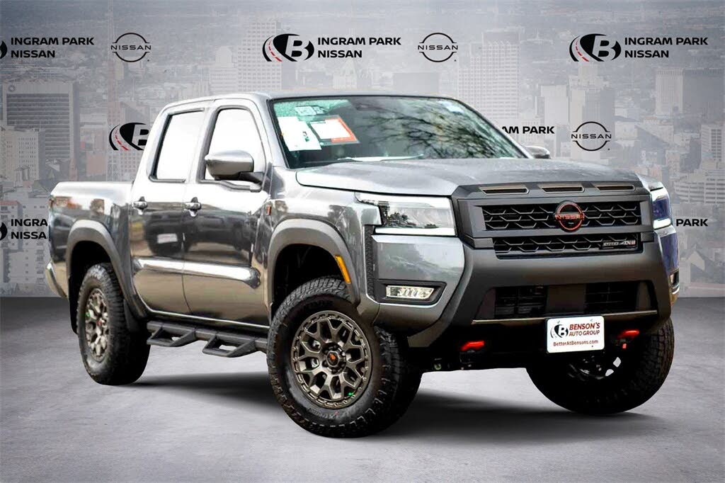 2026 Nissan Frontier PRO-4X Crew Cab 4WD