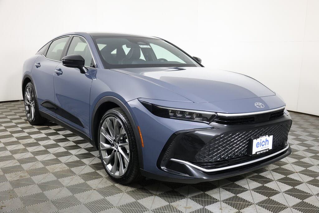 2026 Toyota Crown Limited AWD