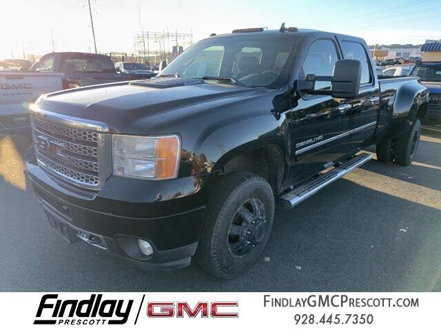 2012 GMC Sierra 3500HD Denali Crew Cab LB DRW 4WD