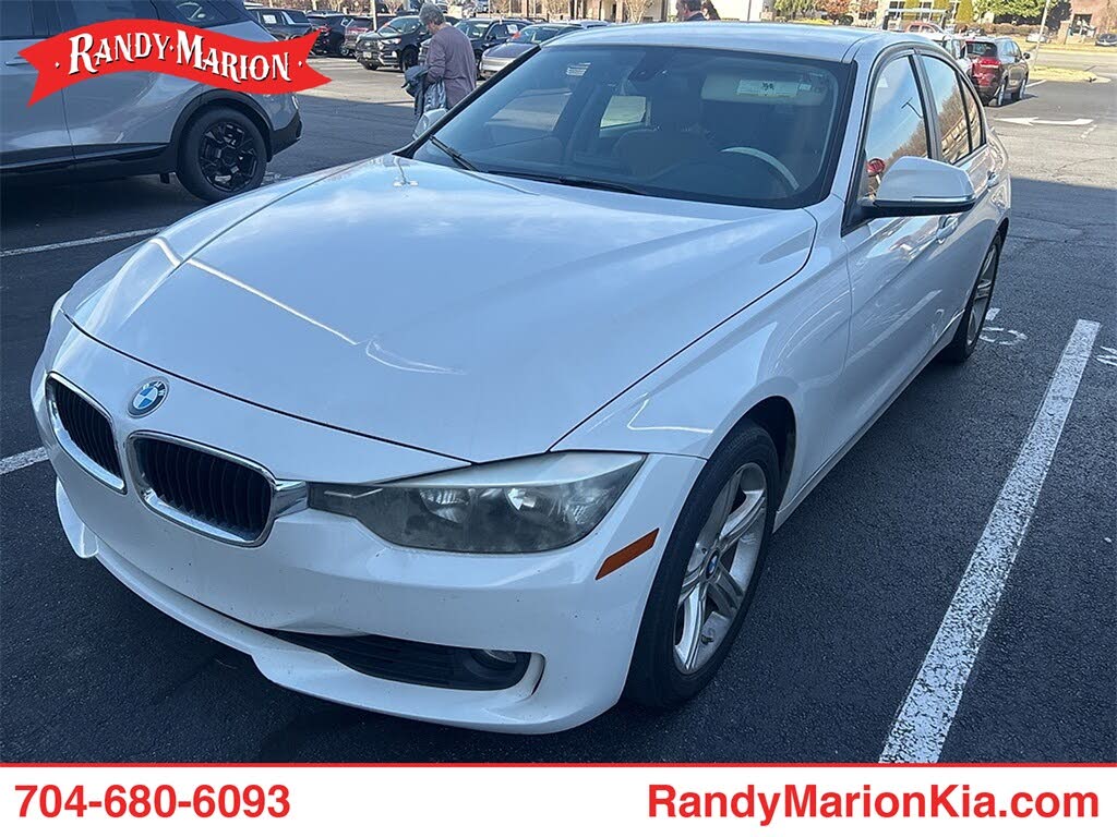 2013 BMW 3 Series 328i Sedan RWD