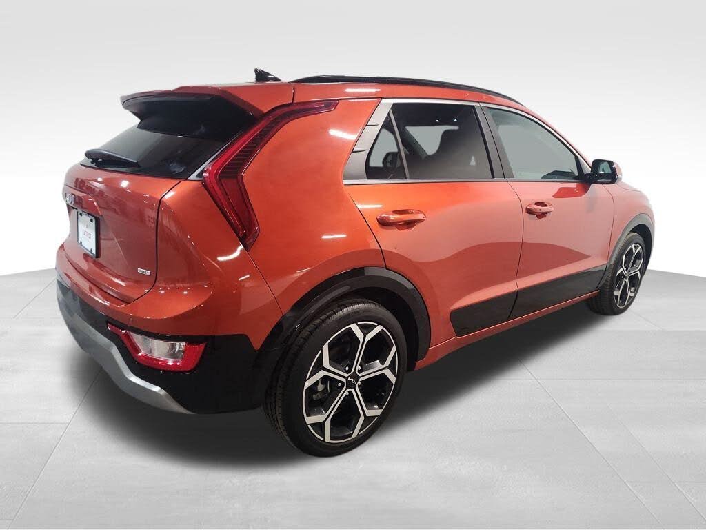 2023 Kia Niro EX Touring FWD