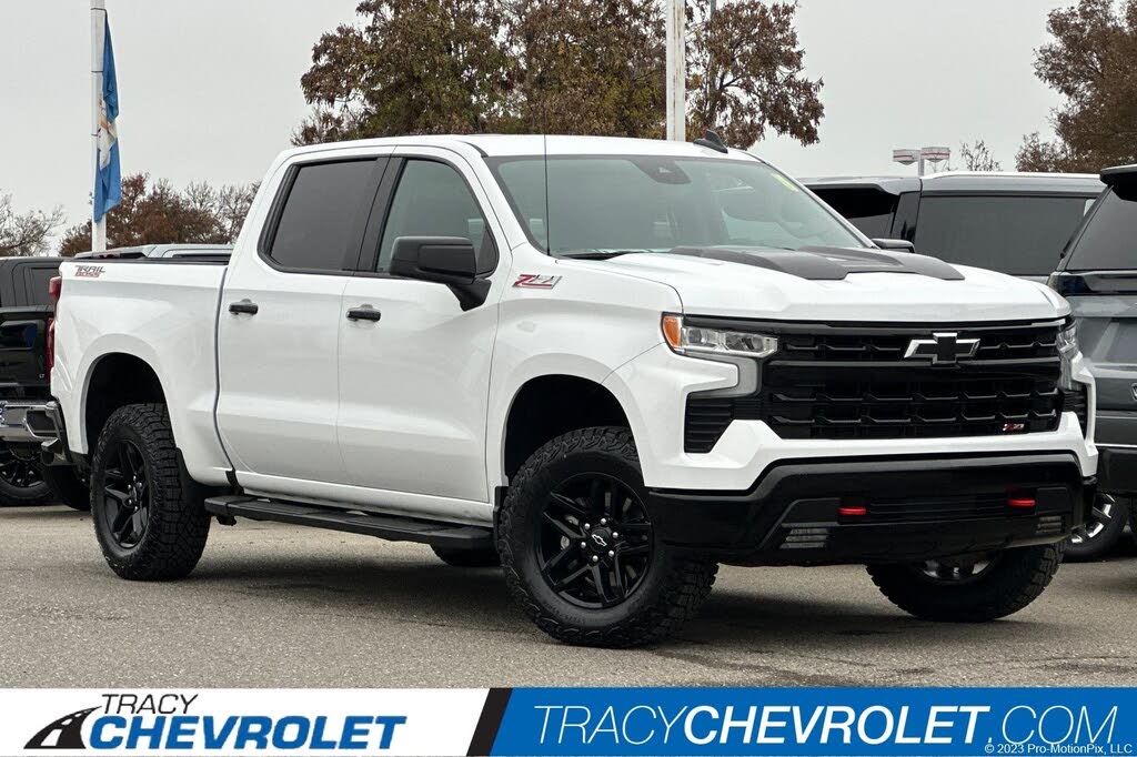 2024 Chevrolet Silverado 1500 LT Trail Boss Crew Cab 4WD