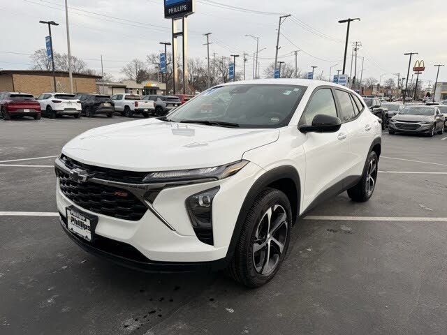 2024 Chevrolet Trax RS with 1RS FWD