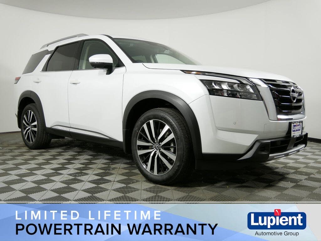 2025 Nissan Pathfinder Platinum 4WD