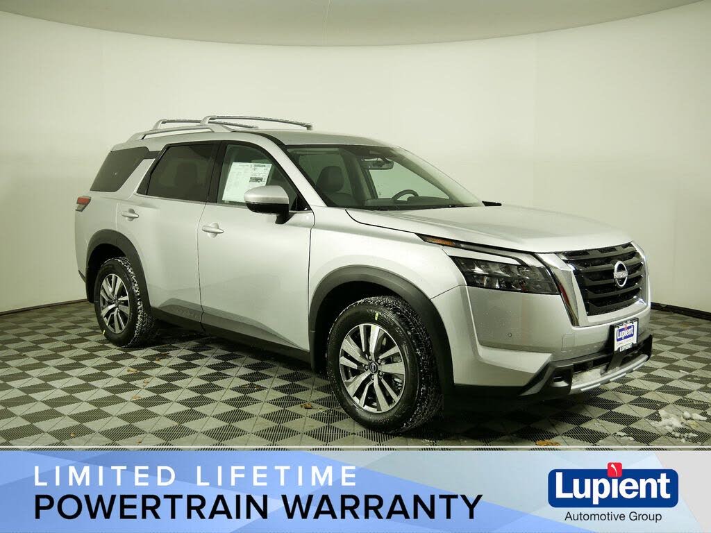 2025 Nissan Pathfinder SL 4WD
