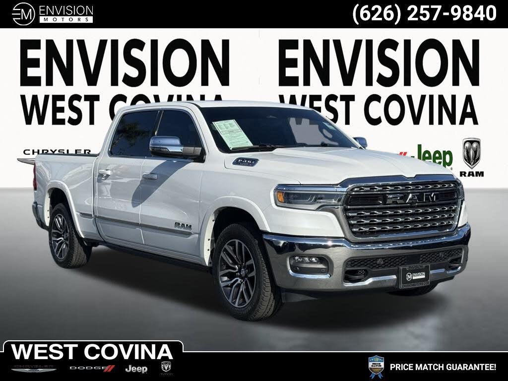 2025 RAM 1500 Limited Crew Cab 4WD