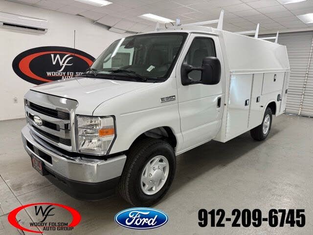 2026 Ford E-Series Chassis E-350 SD Cutaway 138 RWD