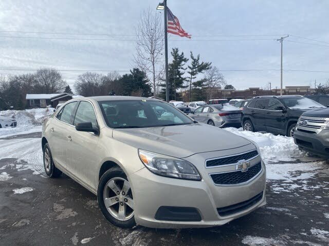 2013 Chevrolet Malibu LS FWD