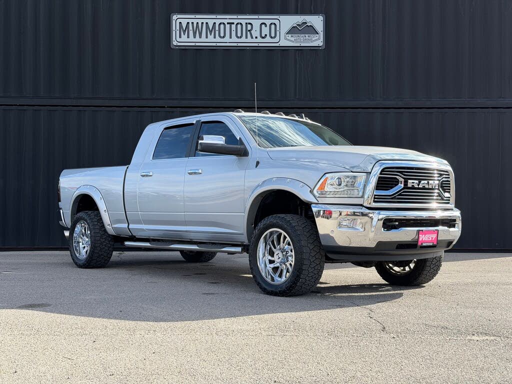 2018 RAM 3500 Laramie Longhorn Mega Cab 4WD