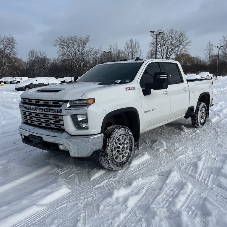 2022 Chevrolet Silverado 2500HD LT Crew Cab 4WD