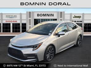 Toyota Corolla SE FWD