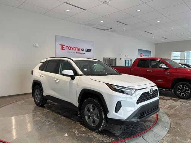 2025 Toyota RAV4 XLE AWD