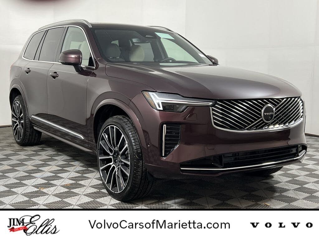 2026 Volvo XC90 B5 Plus 7-Passenger AWD