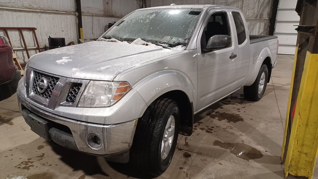 2011 Nissan Frontier SV V6 King Cab 4WD