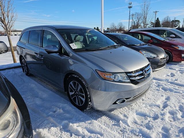 2016 Honda Odyssey Touring FWD
