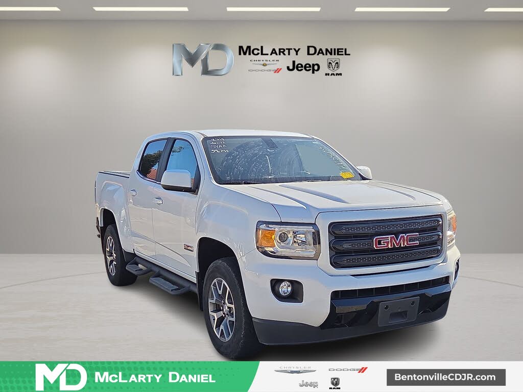2019 GMC Canyon All Terrain Crew Cab 4WD with Cloth