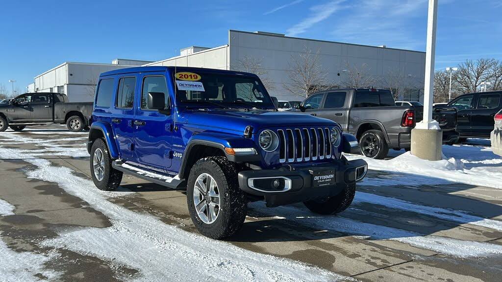 2019 Jeep Wrangler Unlimited Sahara 4WD