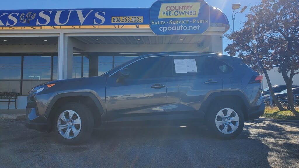 2020 Toyota RAV4 LE FWD