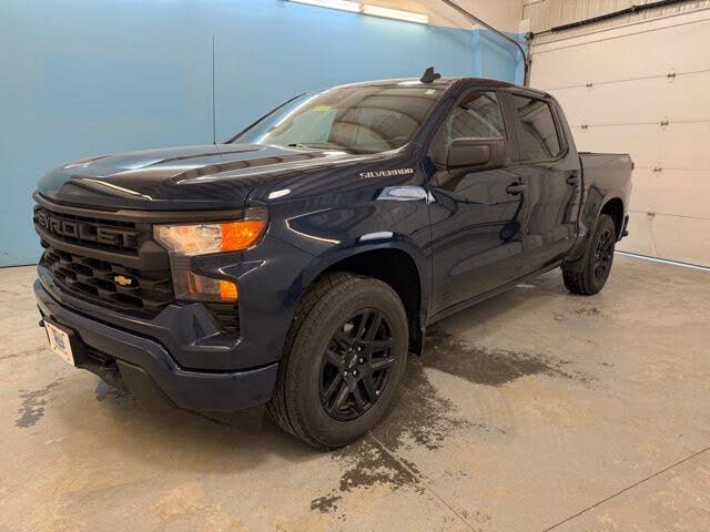 2022 Chevrolet Silverado 1500 Custom Crew Cab 4WD