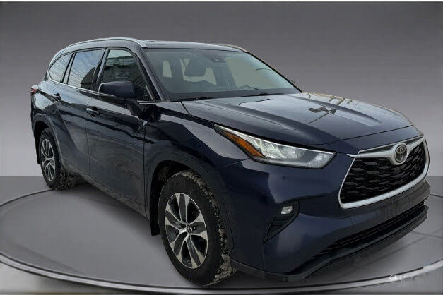 2022 Toyota Highlander XLE AWD
