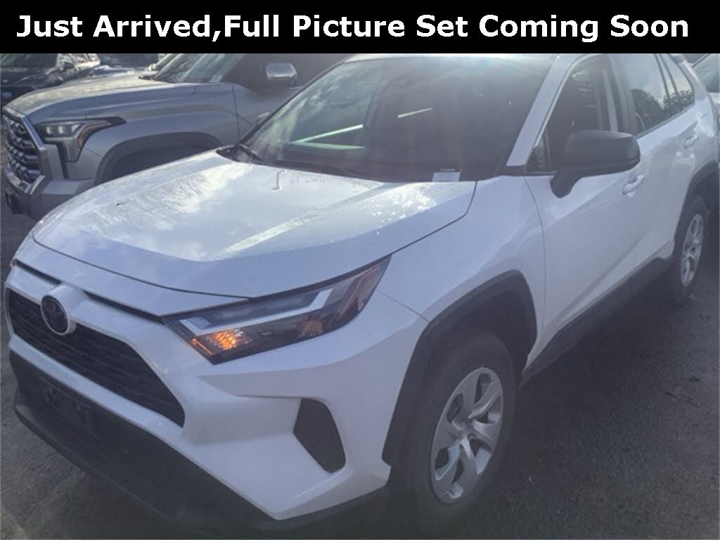 2024 Toyota RAV4 LE AWD