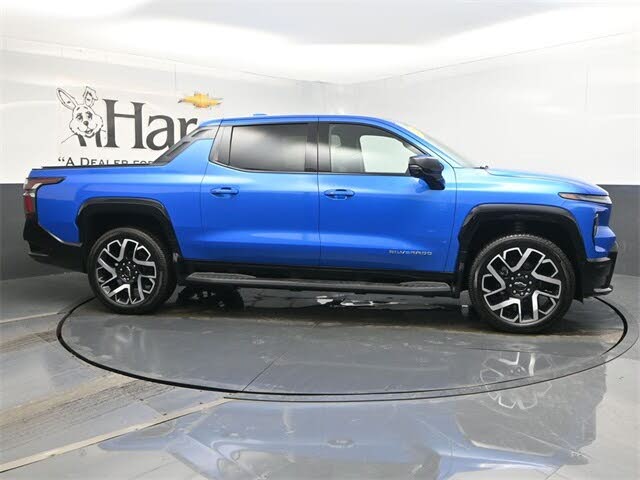 2025 Chevrolet Silverado EV