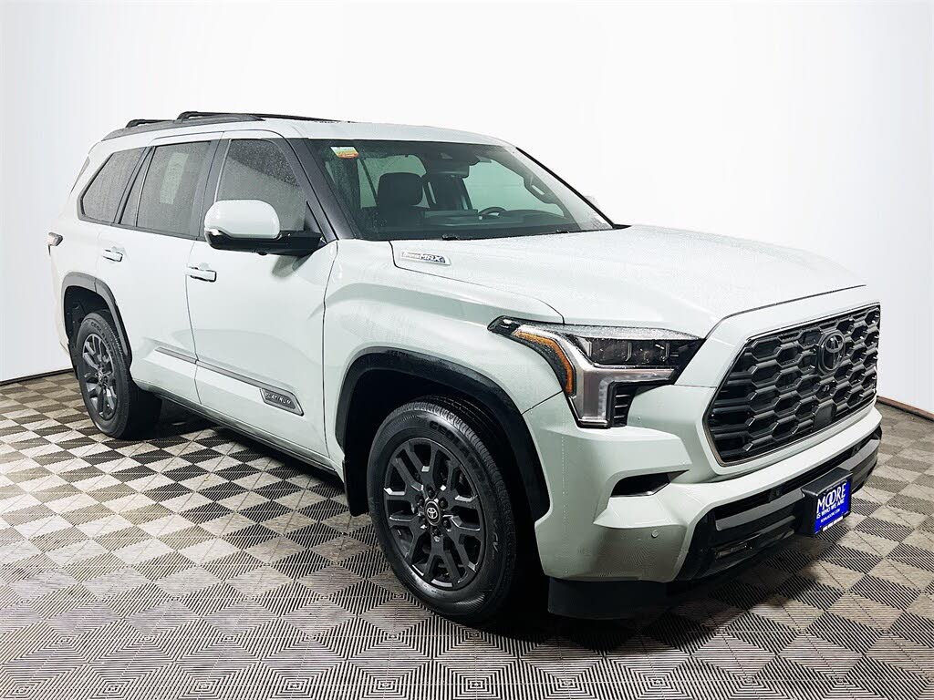 2025 Toyota Sequoia Platinum 4WD