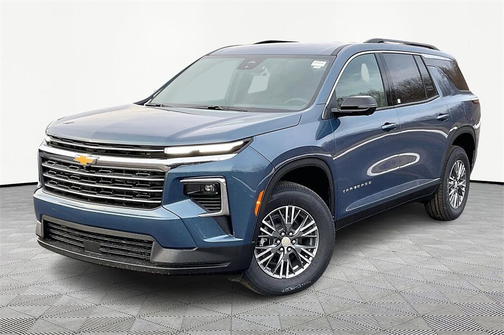 2026 Chevrolet Traverse LT FWD