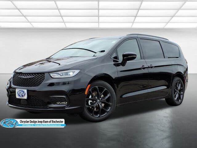 2026 Chrysler Pacifica Limited FWD