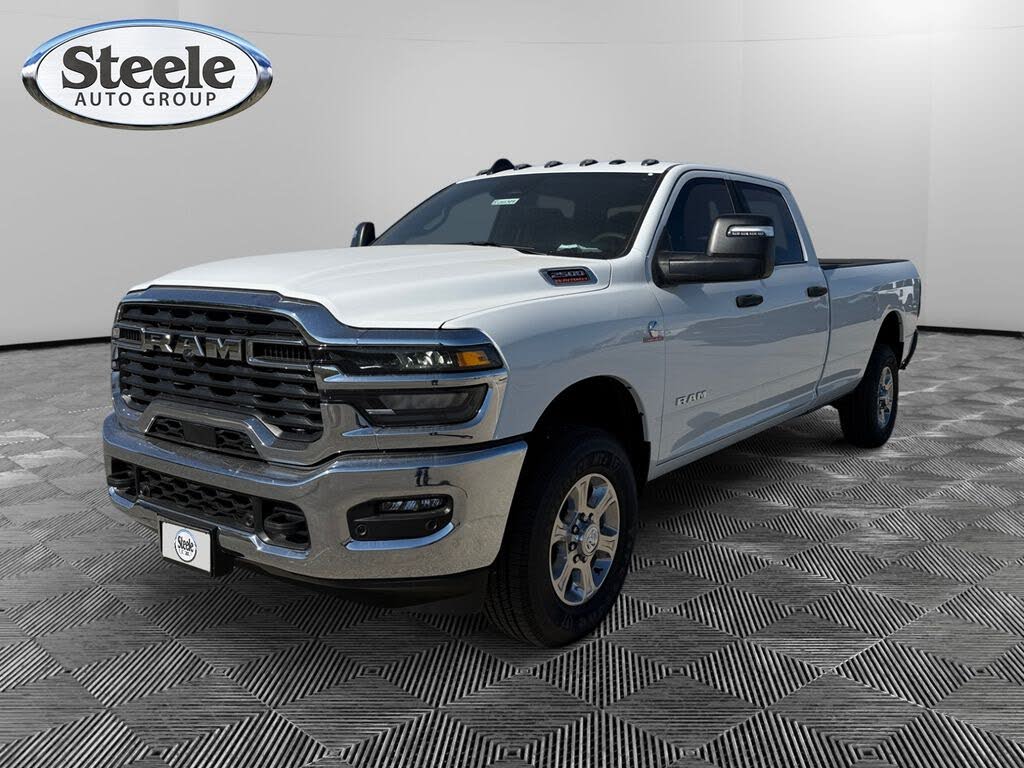 2026 RAM 2500 Big Horn Crew Cab LB 4WD