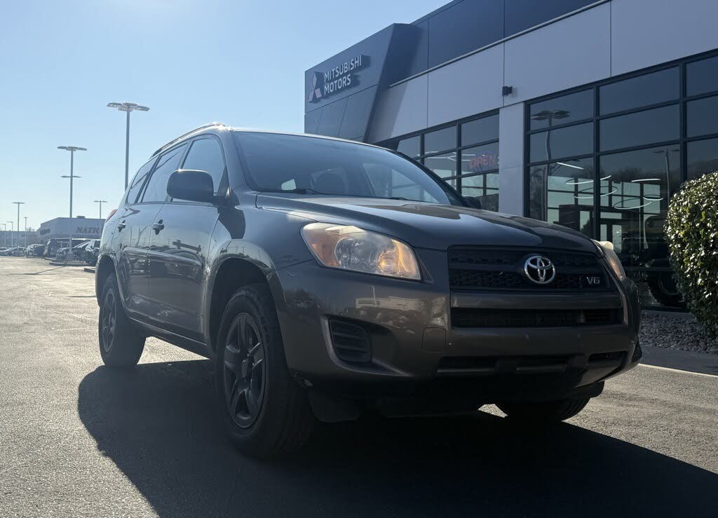 2012 Toyota RAV4 Base V6 4WD