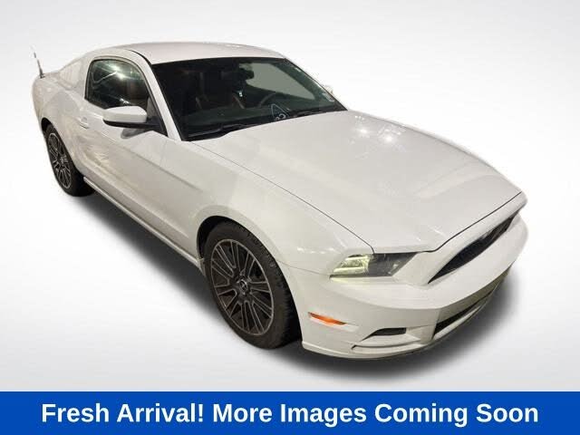 2014 Ford Mustang V6 Premium Coupe RWD