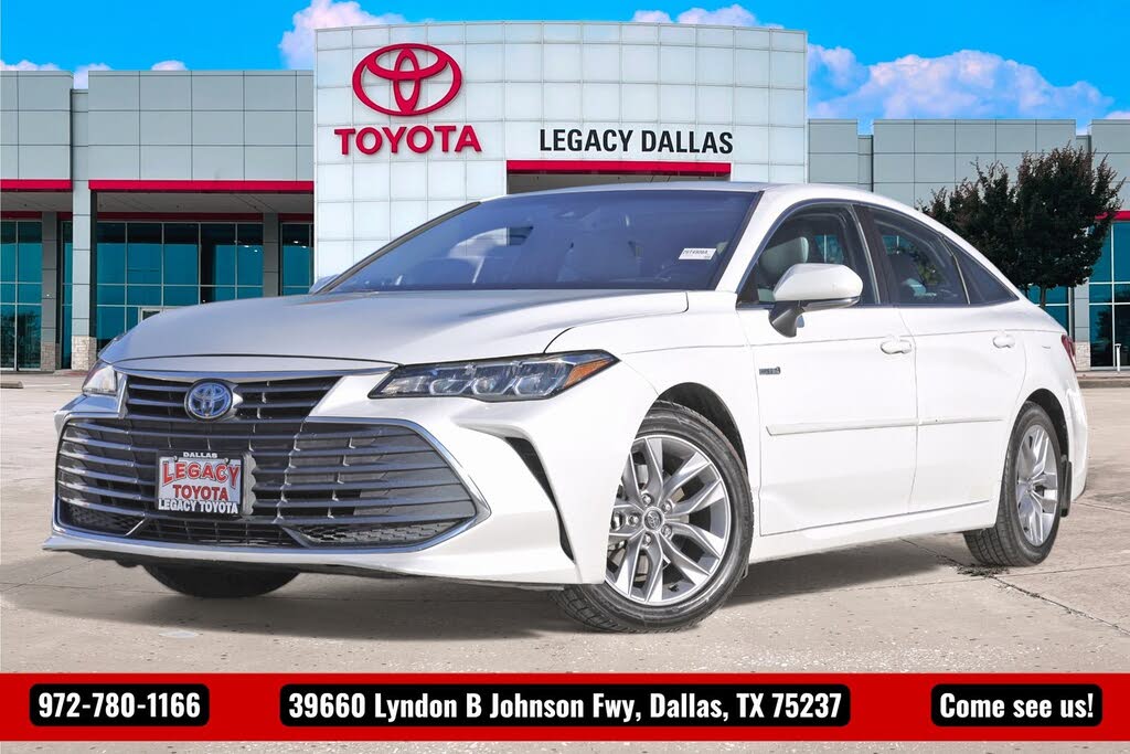 2020 Toyota Avalon Hybrid XLE FWD