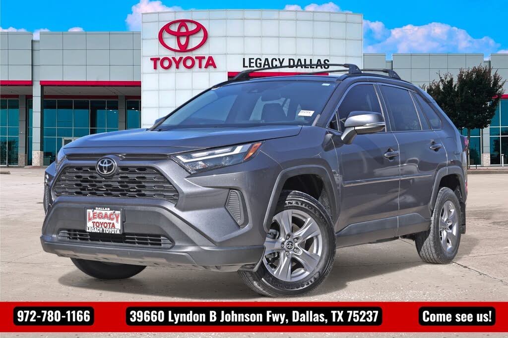 2022 Toyota RAV4 XLE FWD