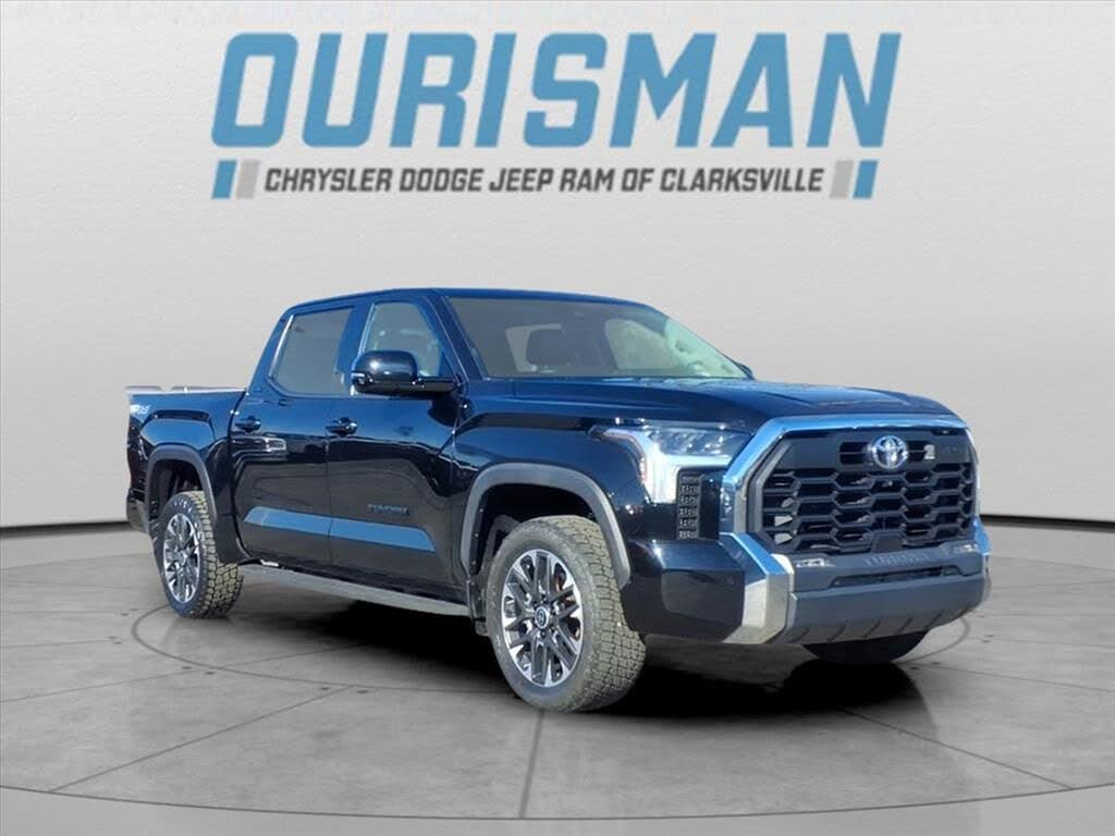 2022 Toyota Tundra SR5 CrewMax Cab 4WD