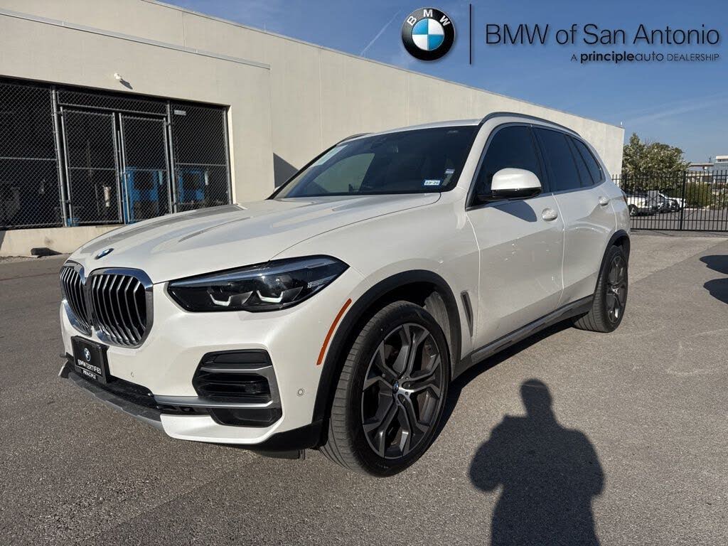 2023 BMW X5 xDrive40i AWD
