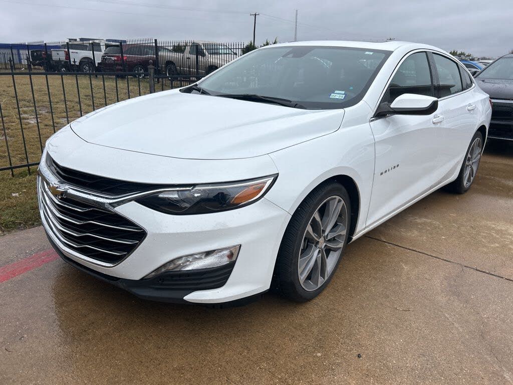 2023 Chevrolet Malibu LT with 1LT FWD