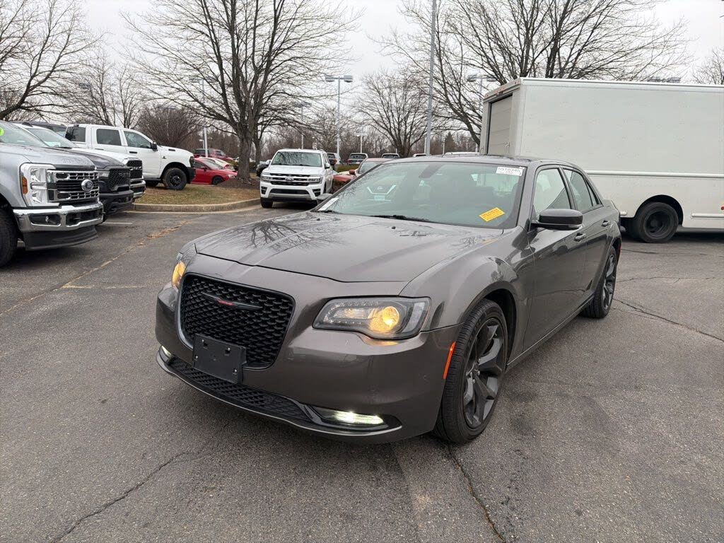 2023 Chrysler 300 S V6 RWD